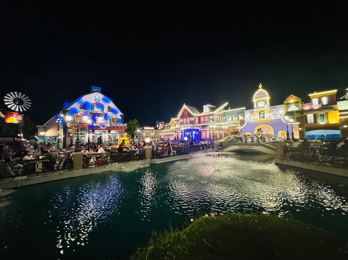 Chocolate Ville Pond